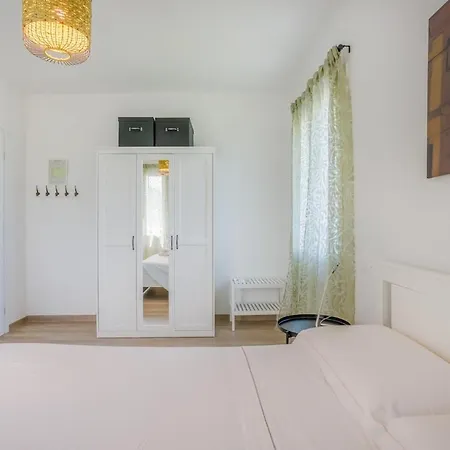 Luxury Near Ferrari Con 3 E Vista Unica Διαμέρισμα *