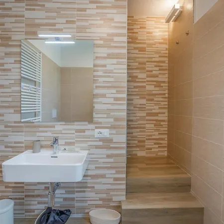 Διαμέρισμα Luxury Near Ferrari Con 3 E Vista Unica *