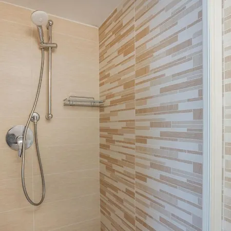 Διαμέρισμα Luxury Near Ferrari Con 3 E Vista Unica *